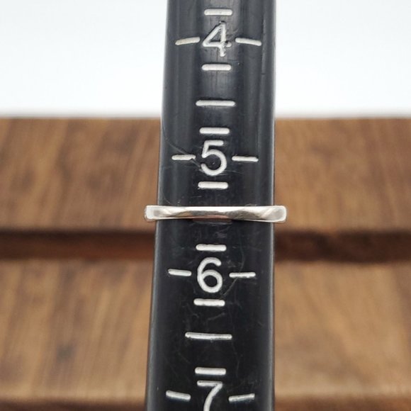 Size 5.5 925 Sterling Silver Love Waits Flower Ring - Picture 6 of 8